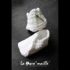 Chaussons bébé crochet coton blanc avec ruban de couleur