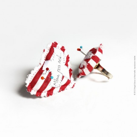 Bague coeur textile Même pas mal