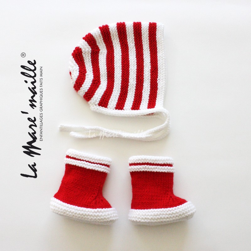Ensemble chaussons bébé façon bottes de pluie Aigle et bonnet béguin marinière rouge et blanc
