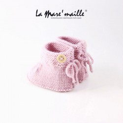 Chaussons bébé montants en maille rose taille 3-6 mois en stock