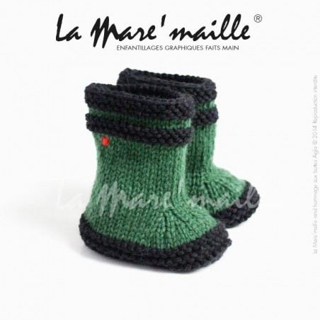 Chaussons bébé style bottes de pluie en laine verte hommage à Aigle taille 0-3 mois en stock