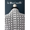 Châle en coton blanc façon dentelle au crochet fait main