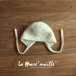 Bonnet de naissance bébé rétro en laine Mérinos écru tricot main