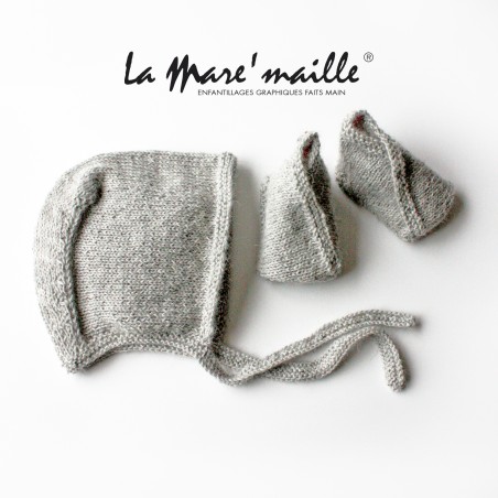 Ensemble chaussons et bonnet béguin laine Alpaga gris clair tricot main